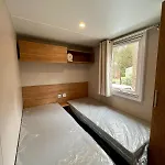 Le Domaine Des Pins Camping