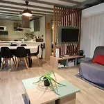 Le Domaine Des Pins 4*