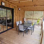 Le Domaine Des Pins Camping