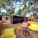 Le Domaine Des Pins Camping Saint-Hilaire-de-Riez