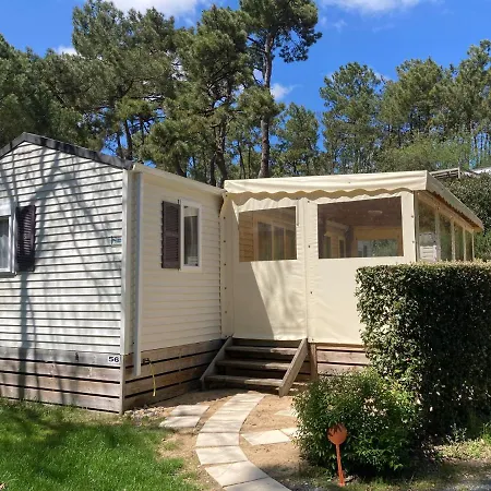 Le Domaine Des Pins Campsite Saint-Hilaire-de-Riez