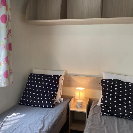 Le Domaine Des Pins Campsite Saint-Hilaire-de-Riez