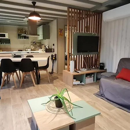 Le Domaine Des Pins 4*