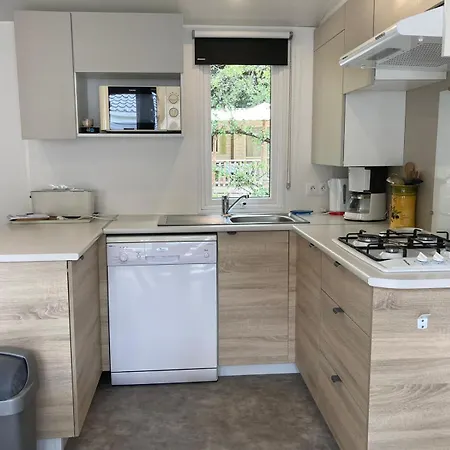 Kemping Le Domaine Des Pins