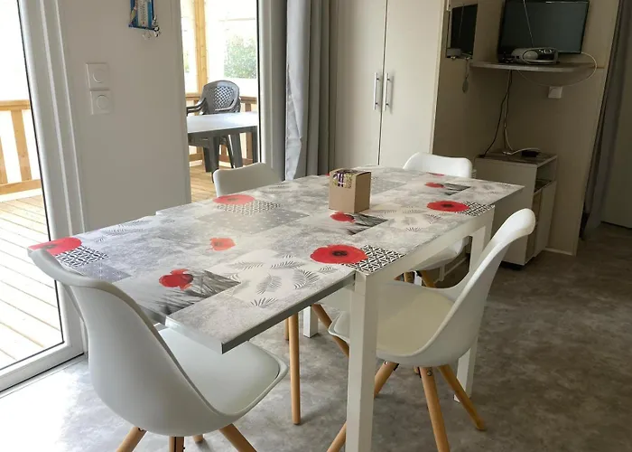 Le Domaine Des Pins Kamp alanı 4*